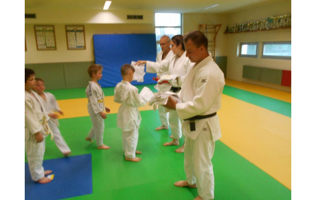 Distribution des tee-shirts